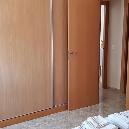 Tranquila, Agradable Cerca De Valencia En Vivienda Compartida Homestay szállás *