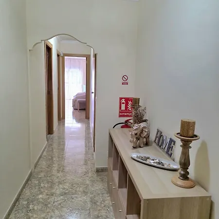 民宿 Tranquila, Agradable Cerca De Valencia En Vivienda Compartida *